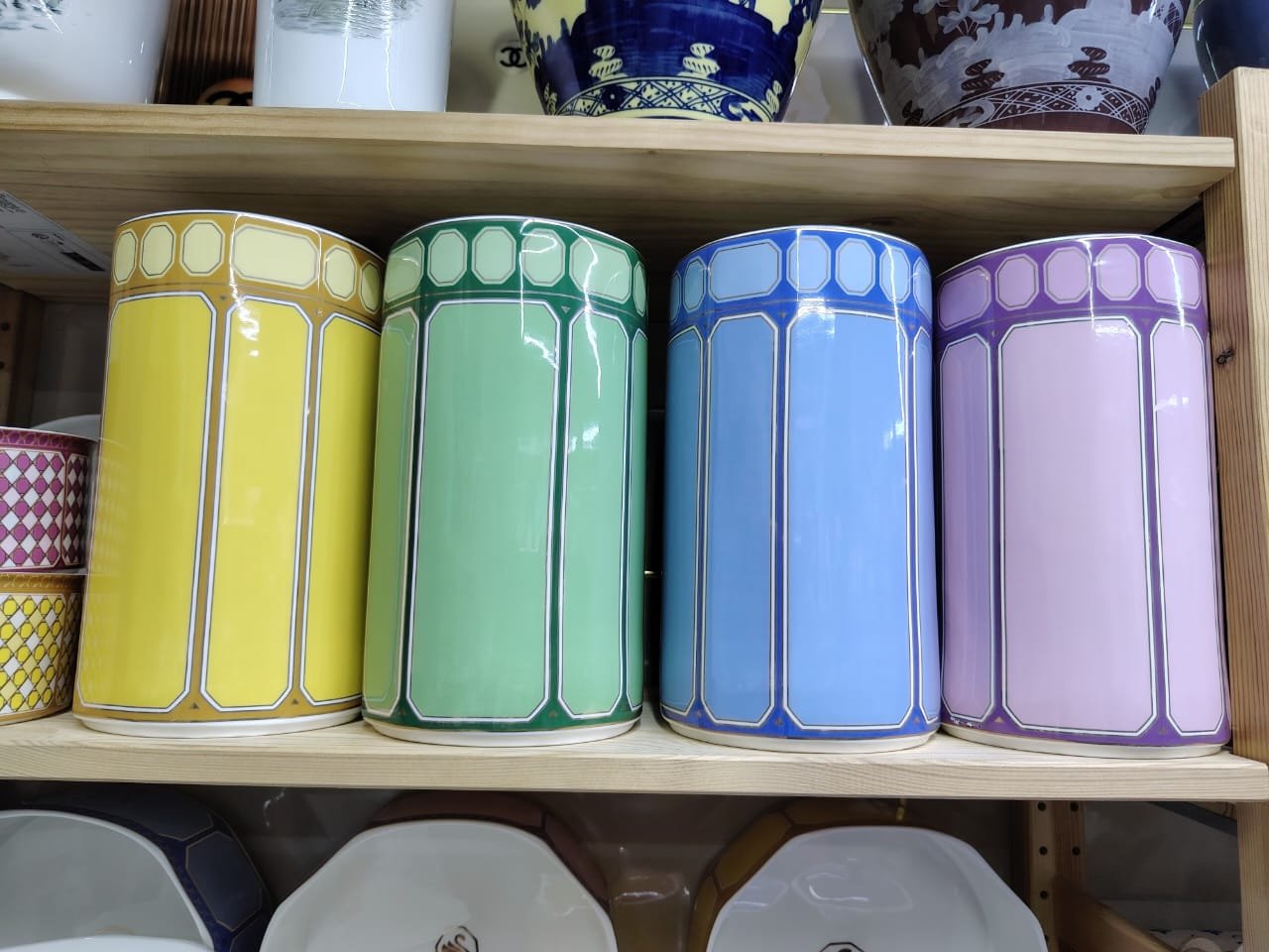 Swarovski x Rosenthal Signum vase , four available colors - Swarovski Vase | Buy Online in UAE
